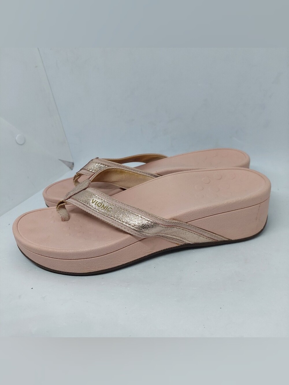 Vionic Hightide Thong Sandals Light Pink Flip Flops Womens Size 7 Comfort Shoes